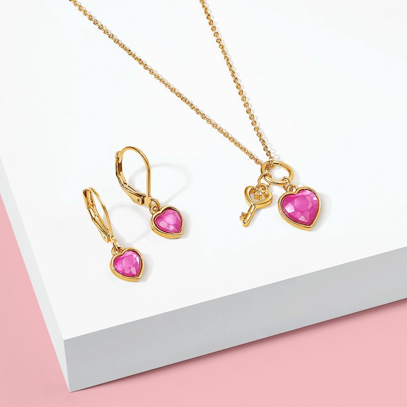 juego-de-collar-y-aretes-con-dije-de-corazon-fucsia