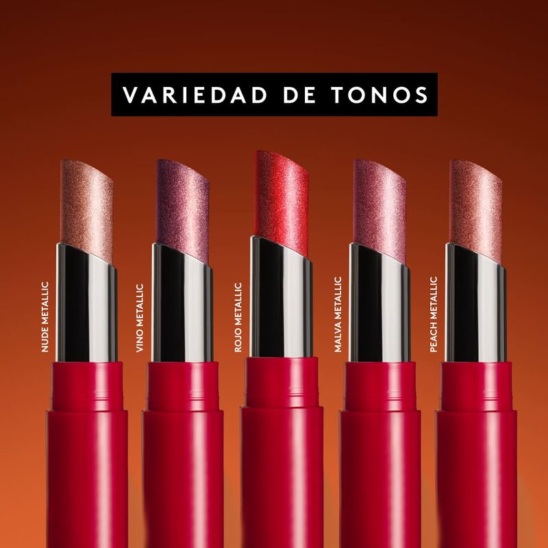 labial-colorfix-24h-metallic-con-acabado-lava-effect-hidratacion-y-suavidad