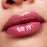 Volume-Up-Gloss-de-Studio-Look