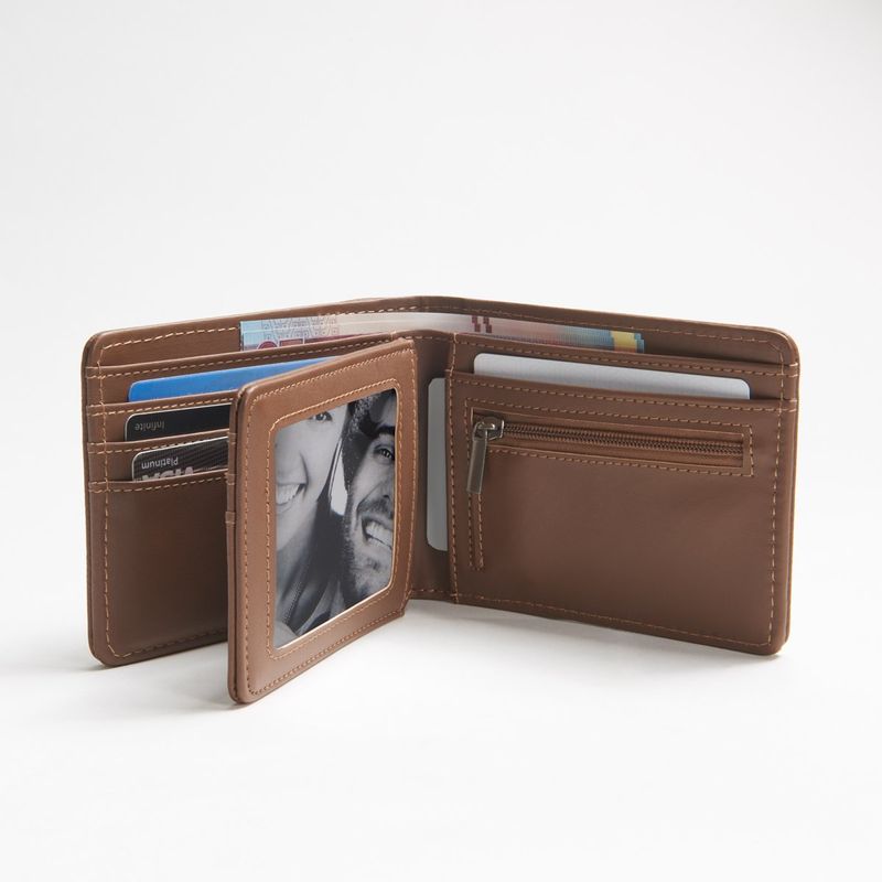 Billetera de hombre Igor con estuche​ Cyzone Perú